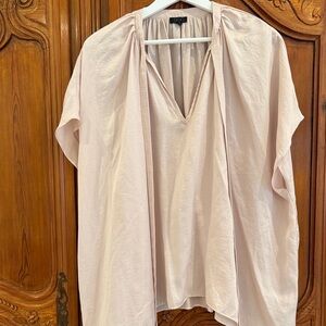 Women’s Sen silk like blush blouse, tie front, EUC, size OS